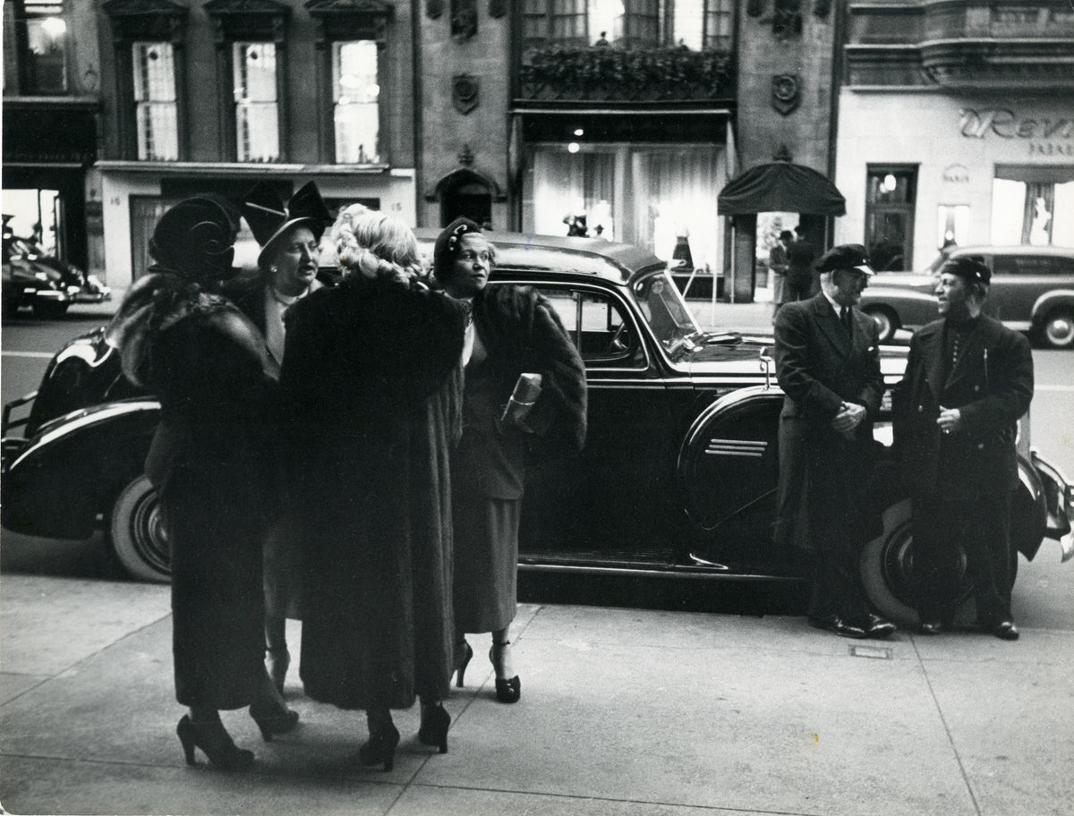 Weiner, Women in Street, NYC, c.1950