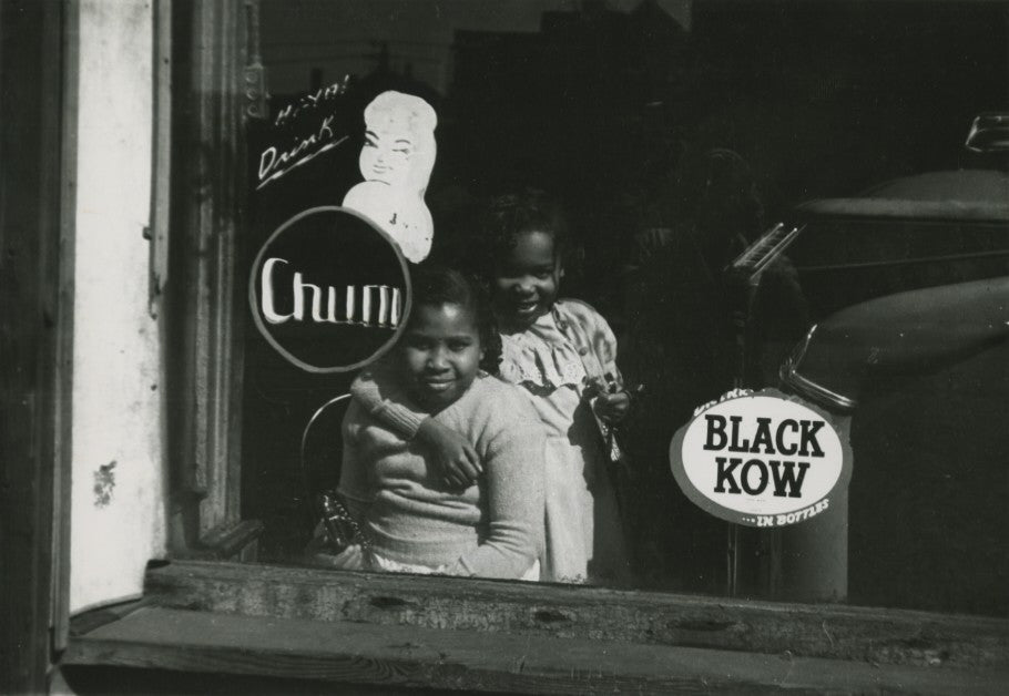 Berko, Chicago (two girls in a window), 1948