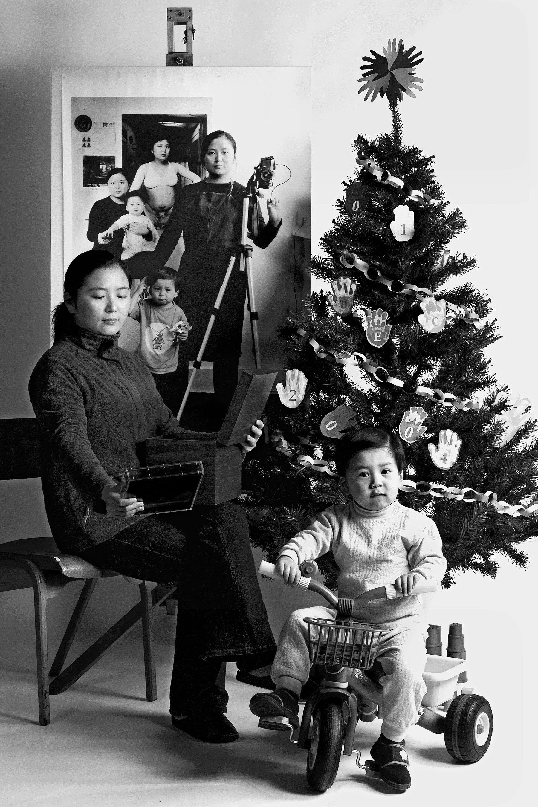 Wang, The Mother as a Creator No. 4: Celebrating Christmas, 2004