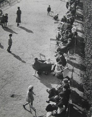 Kertesz, Tuileries, 1928
