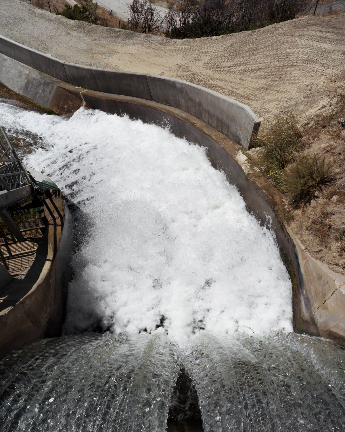 Temkin, Aqueduct into Los Angeles - Sylmar, CA, 2021